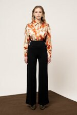 pantaloni-palazzo-con-riga