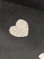 sciarpone-cuori-in-rilievo