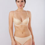 milavitsa-reggiseno-660040-nude