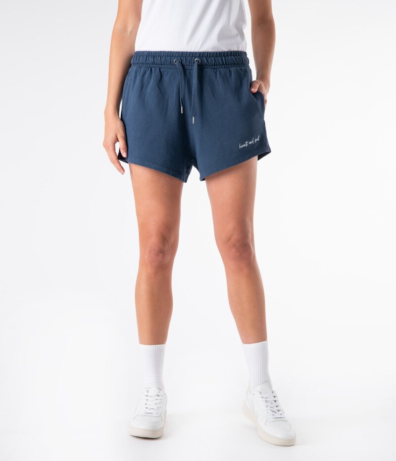 short-donna-robin-colore-deep-blue-heart-and-soul