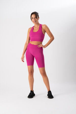 completo-sportivo-donna-in-tessuto-tecnico-kaia-top-biker-one-block-fuchsia-heart-and-soul