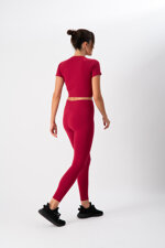 completo-sportivo-donna-in-tessuto-tecnico-cross-crop-top-leggings-cherry-heart-and-soul