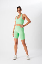 completo-sportivo-donna-in-tessuto-tecnico-kaia-top-biker-one-block-apple-heart-and-soul