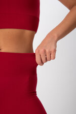 shorts-sportivi-donna-biker-in-tessuto-tecnico-len-one-block-cherry-heart-and-soul