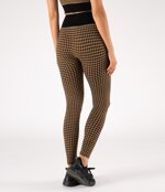 completo-sportivo-donna-in-tessuto-tecnico-check-crop-top-leggings-blacklion-heart-and-soul