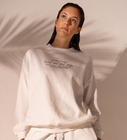 foto%20heart%20and%20soul%20-%20lookbook%20-%20isle%20of%20wight%20-%20t-shirt%20rose.jpeg foto%20heart%20and%20soul%20-%20lookbook%20-%20isle%20of%20wight%20-%20t-shirt%20rose.jpeg