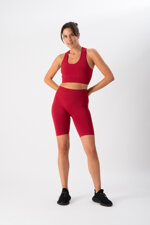 completo-sportivo-donna-in-tessuto-tecnico-kaia-top-biker-one-block-cherry-heart-and-soul
