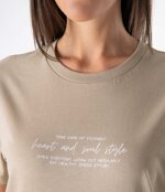 t-shirt-donna-brooklyn-take-care-colore-sand-heart-and-soul
