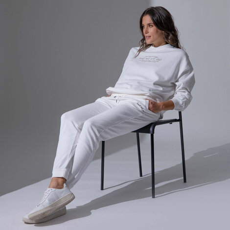 foto%20heart%20and%20soul%20-%20lookbook%20-%20felpa%20khaki%20+%20blazer%20-%20città .jpeg foto%20heart%20and%20soul%20-%20lookbook%20-%20felpa%20khaki%20+%20blazer%20-%20città .jpeg