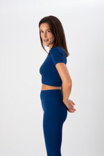 completo-sportivo-donna-in-tessuto-tecnico-cross-crop-top-leggings-ultramarine-heart-and-soul