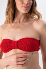 bikini-linda-strawberry