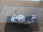 modellino-moto-honda-vtr-1000-sp2