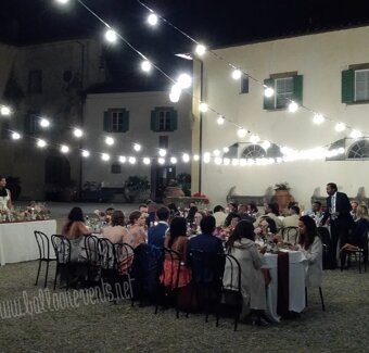 catenarie di lampadine_4.jpeg