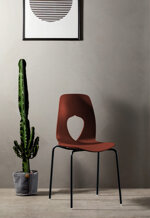 sedia-hole-base-metallo-impilabile