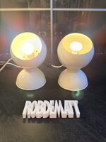 coppia-lampade-da-comodino-design-by-goffredo-reggiani