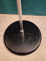 lampada-piantana-oluce-design-joe-colombo