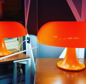 lampada da tavolo, artemide, modelllo nesso