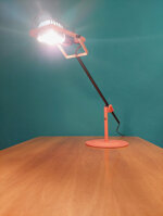 lampada-da-tavolo-artemide-mod-sintesi-arancione