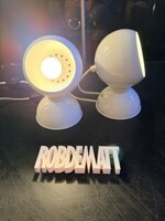 coppia-lampade-da-comodino-design-by-goffredo-reggiani