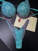 26009-fitness-bikini