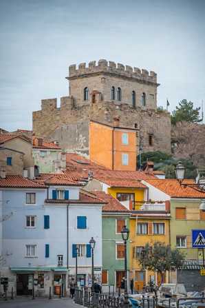 9977682d-6d81-4966-b30a-0b355379bcc8 9977682d-6d81-4966-b30a-0b355379bcc8