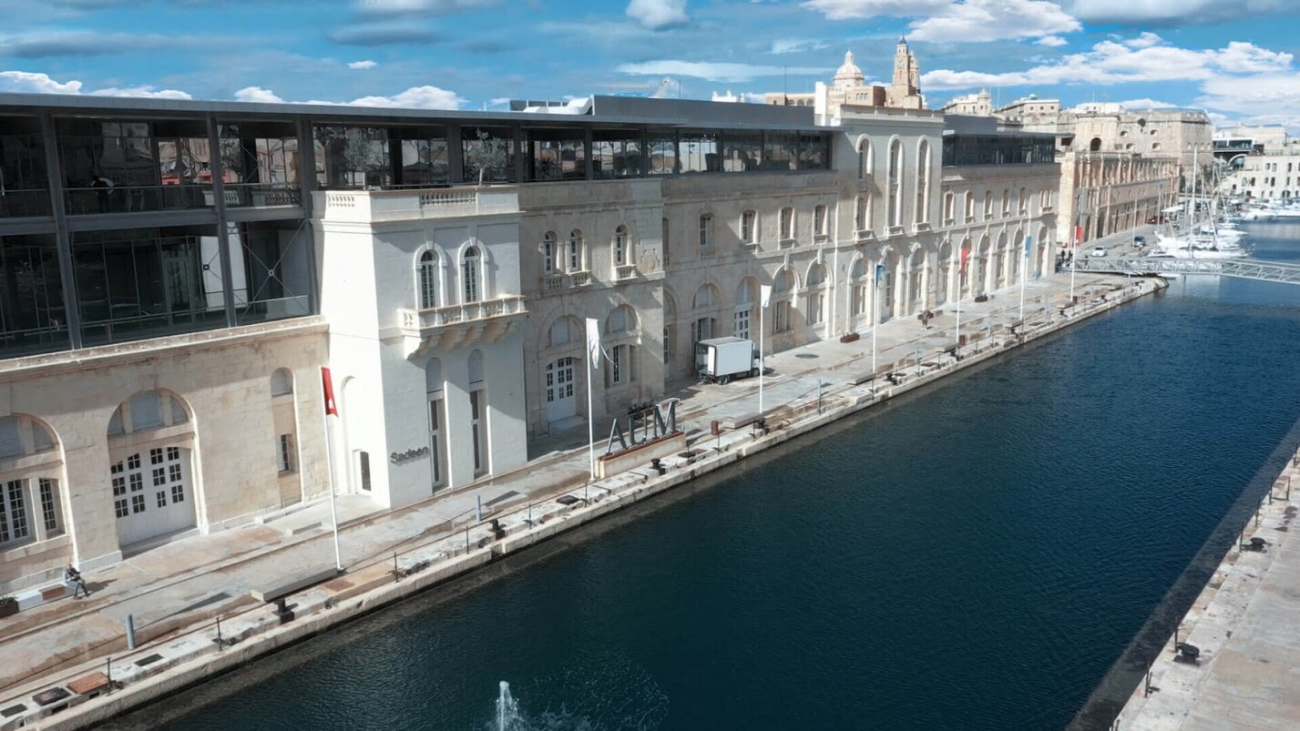 37228_12986079a09a48c67bf5c3fe3bafab79f4687fab