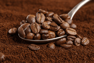coffee-beans-spoon-ground-coffee-closeup_1220-6145