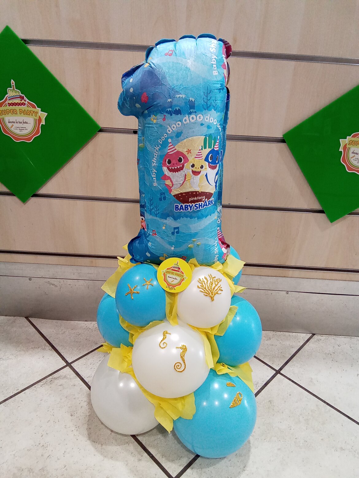 palloncino personalizzato baby Shark