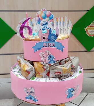 torta merenda stitch. torta merenda stitch.