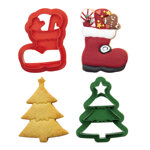 tagliapasta-albero-di-natale-e-scarpone