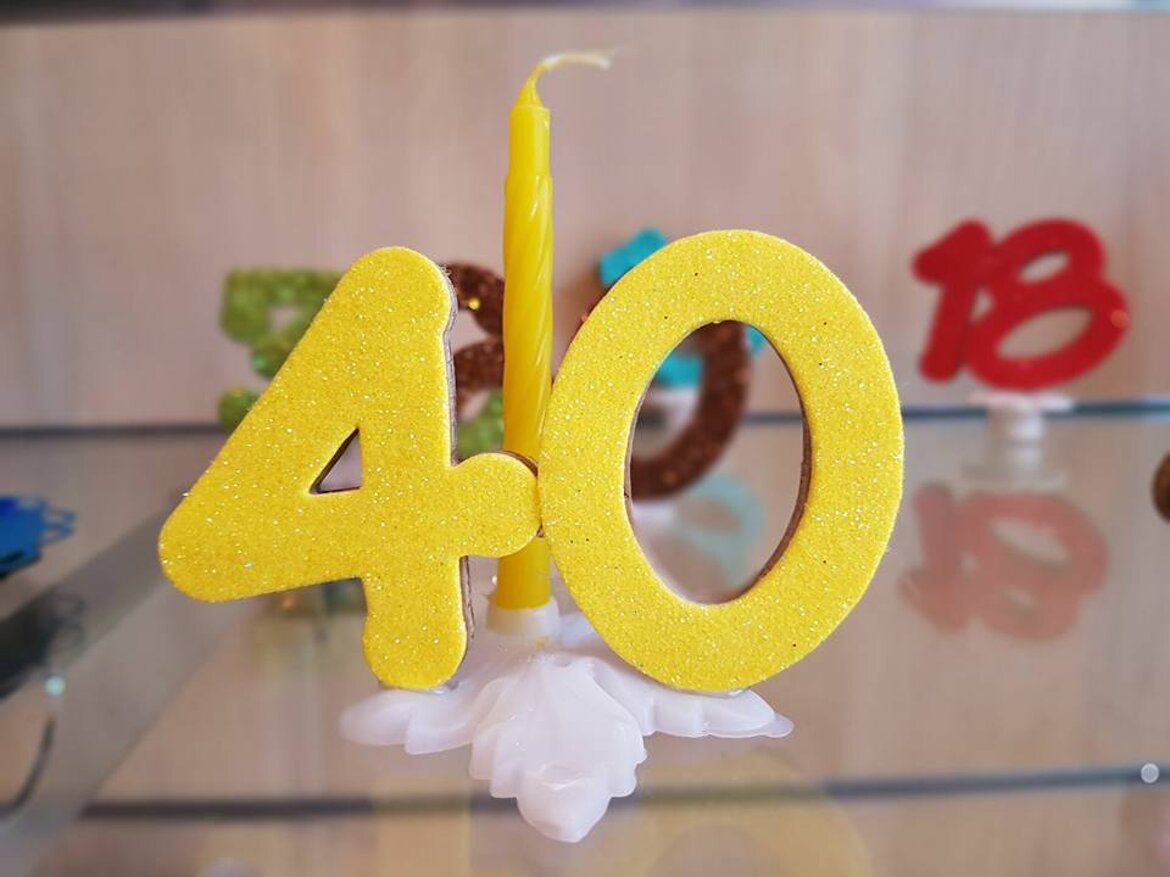 candela personalizzata 40 gialla