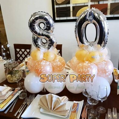 allestimento per 80 anni allestimento per 80 anni