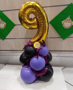 numero palloncino 9 Mercoledi' numero palloncino 9 Mercoledi'