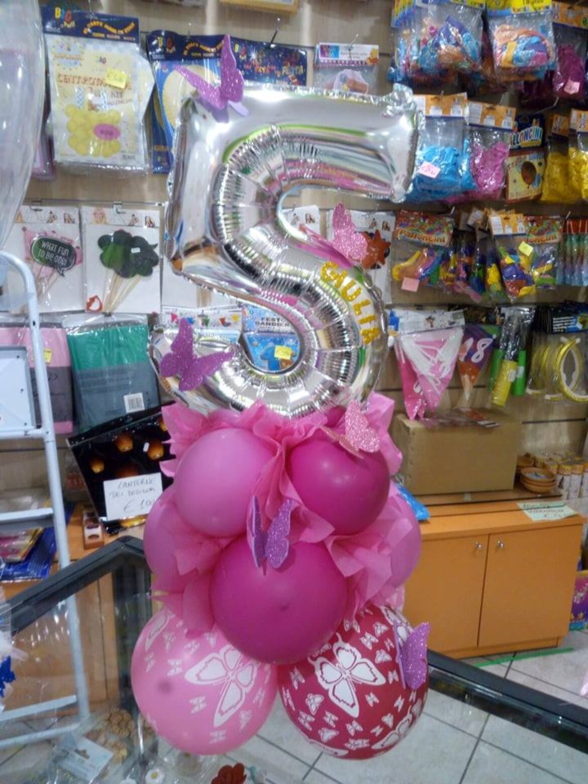 palloncino a numero 5 palloncino a numero 5