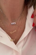 collana-targhetta-micro