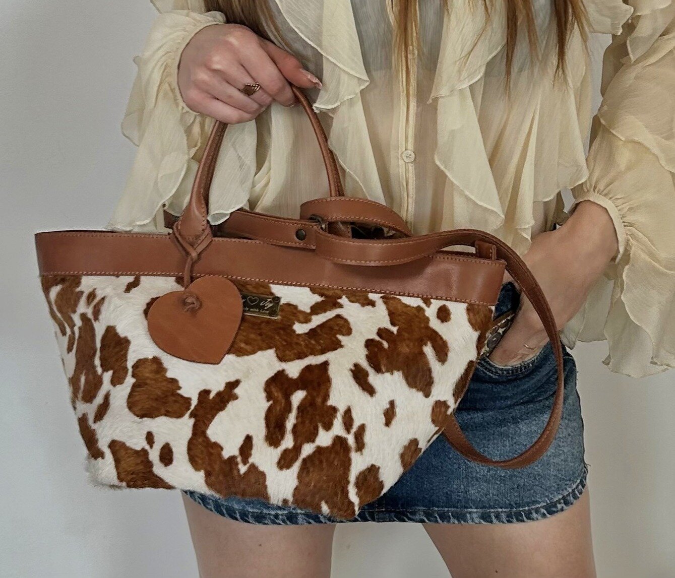 BORSA IN SUEDE O BORSA IN CAVALLINO? A TE LA SCELTA! BORSA IN SUEDE O BORSA IN CAVALLINO? A TE LA SCELTA!