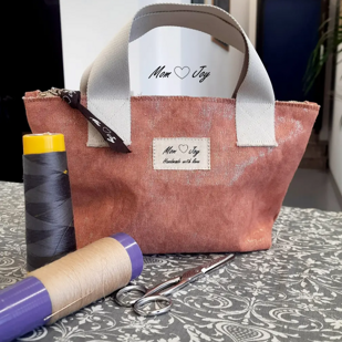 37d1a660-84ff-4a40-b99c-0f770c255aa4