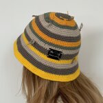 cappello-crochet-giallo-multirighe