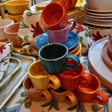 e28f9feb-766d-44f0-8984-6213ee3e6b4b