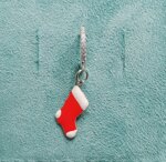 orecchino-white-stocking