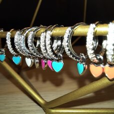 d827e4f3-a010-4eba-a45b-4136f8fbacf6