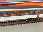 lima-309194-carrozza-sncf-mista-bar-corail-2dac-salone-scomparto-barsc-or-1100