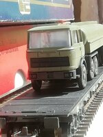 lima-l302852-carro-pianale-carrelli-cn-articolato-militare-fiat-619-carburanti