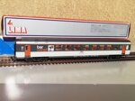 lima-309194-carrozza-sncf-mista-bar-corail-2dac-salone-scomparto-barsc-or-1100