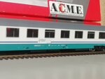 acme-50341-carrozza-tipo-z-1ma-cl-intercity-livrea-xmpraggda-montare-1