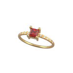 anello-con-rubino-quadrato