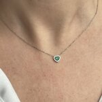 girocollo-emotion-con-smeraldo