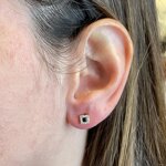 orecchini-square-con-zaffiro