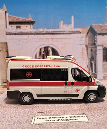 fcfdbf61-8648-414d-baec-53fc030f686f