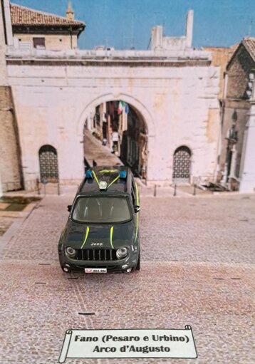 dcb2a633-ec95-4a1a-9ddb-377beaad453c